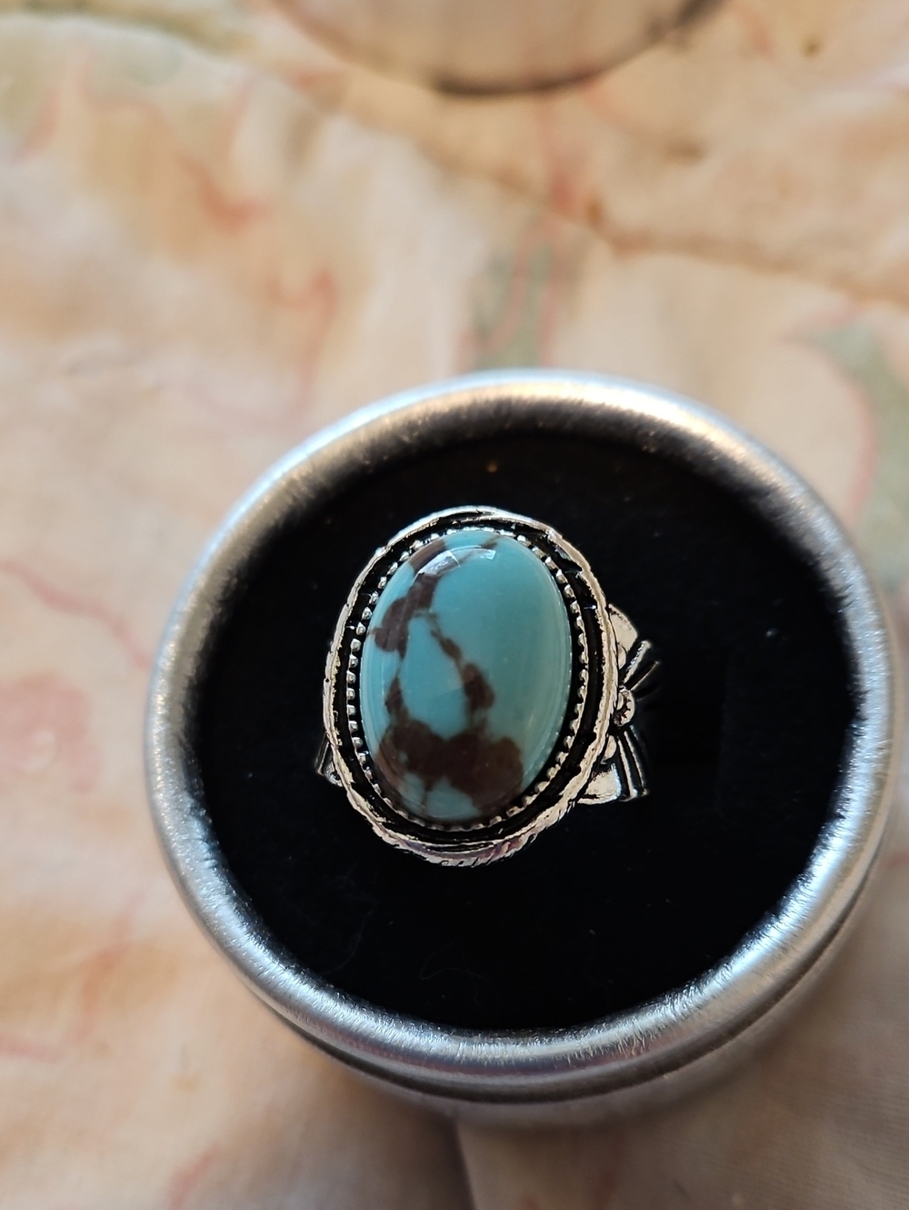 BRAND NEW ** Turquoise Stone Silver-Accent Oval Ring